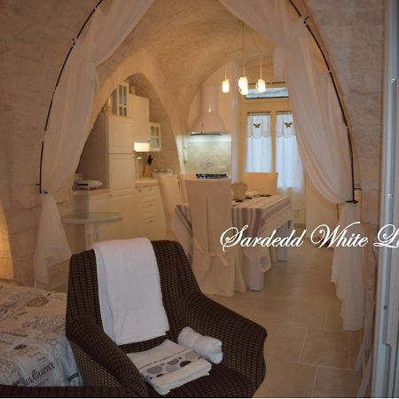 Sardedd White Luxury Villa Cisternino Eksteriør billede