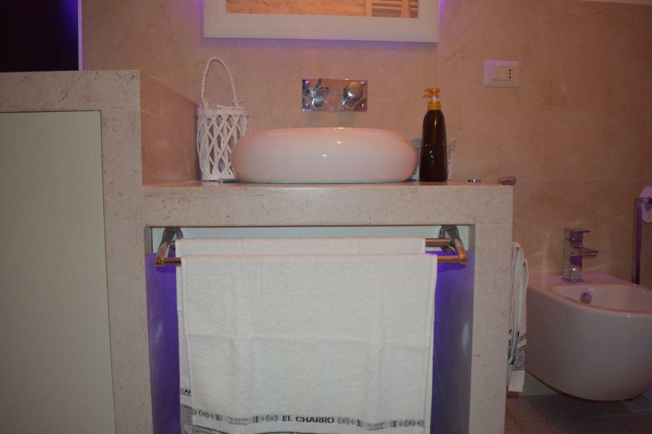 Sardedd White Luxury Villa Cisternino Eksteriør billede