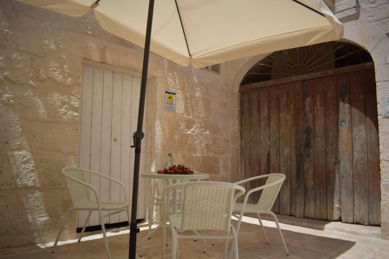 Sardedd White Luxury Villa Cisternino Eksteriør billede